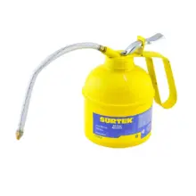 Aceitera Flexible Con Bomba Integrada 23 Oz Surtek